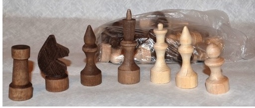 Фигуры шахматные деревянные парафинированные, король 72 мм