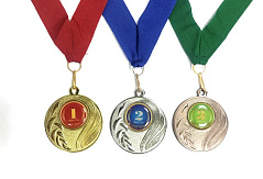 Комплект медалей Маныч с акриловой эмблемой(1,2,3 место) с ленточкой 
